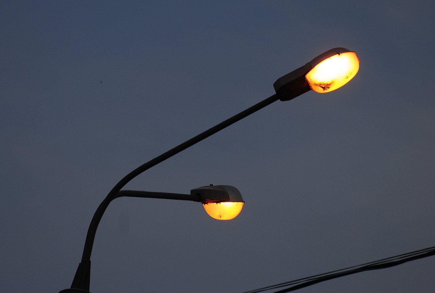 ليست قيمت پايه چراغ روشنایی خيابانی