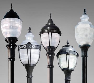 پایه چراغ روشنایی با لامپ رشته‌ای، انتخابی بهترین برای روشنایی فضای باز